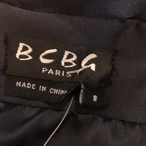 𝅺BCBG Paris Dress - Picture 5 of 7